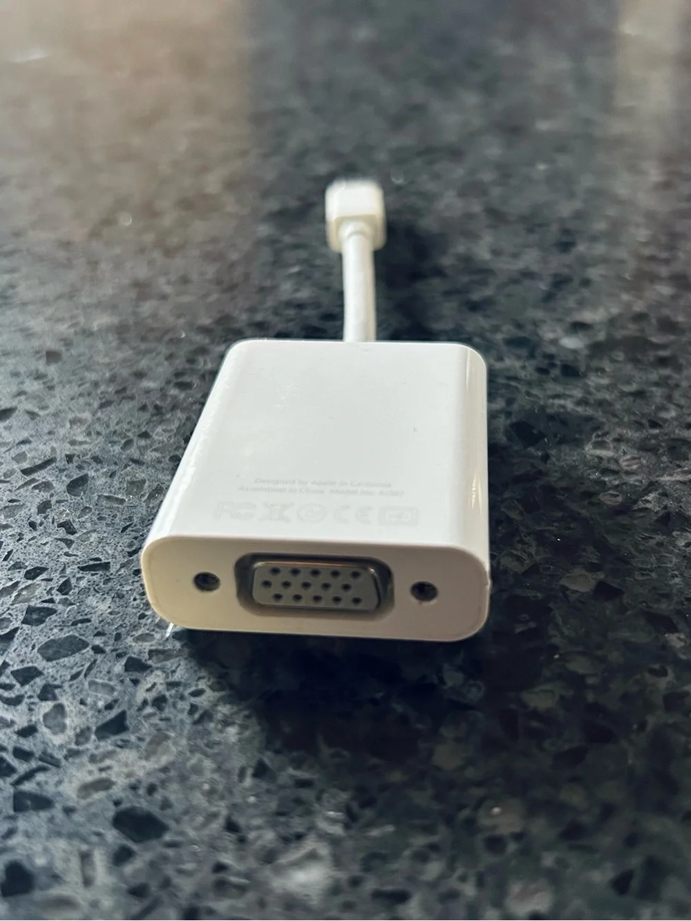 Apple Mini DisplayPort to VGA Adapter A1307 OEM White